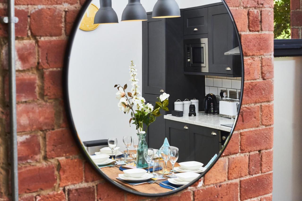 The Grand Manhattan Apartment In Central Leeds Leeds  Exterior photo